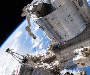 Astronaut and crew members aboard satellite take a spacewalk.
(spacecraft, exploration, technology, energy, rocket engine, science, no person, industry, astronomy, telescope, shuttle, power, astronaut, sky, travel, satellite, observatory, steel, light, missile)