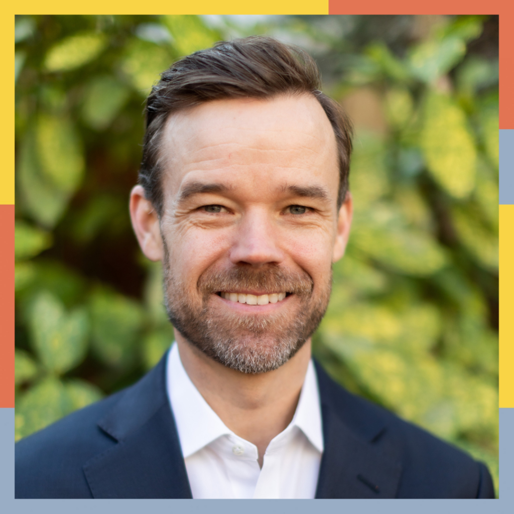 portrait man fine-looking people one adult outdoors business confidence happiness formal facial expression looking tie professional corporate success lifestyle actor friendly