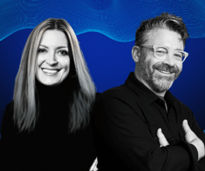 Person and actor are photographed for the wrap.
(portrait, people, girl, woman, studio, model, man, smile, fashion, light, adult, business, face, jacket, couple, beautiful, movie, moon, love, hair)